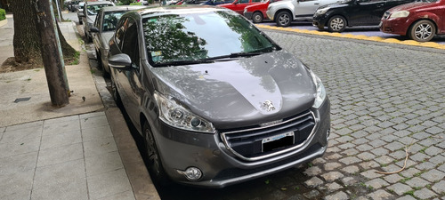 Peugeot 208 - Feline Pack Cuir
