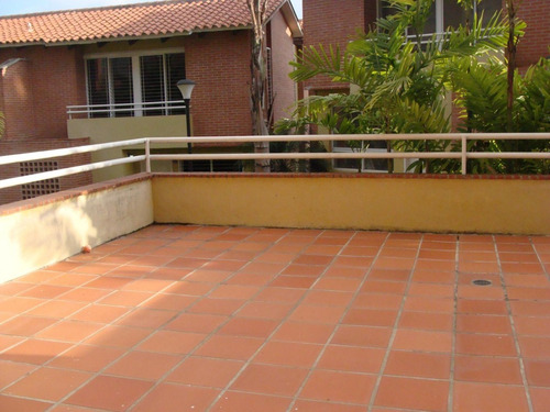 Imagen 14 de 15 de Townhouse En Venta Loma Linda 22-21350 Eva Castillo 0414.306.72.20