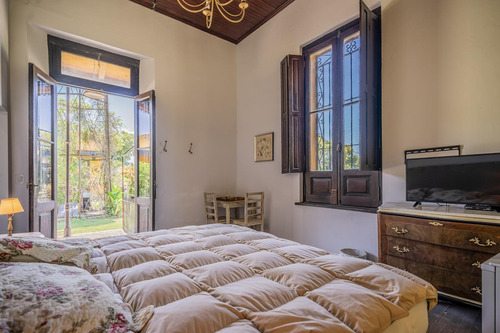 Hotel Boutique + Restaurante De Campo En Alquiler En Villa Ruiz