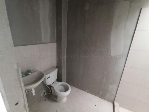 Imagen 24 de 30 de Casa En Venta En La Ensenada Barquisimeto & Código Flex 22-14115 Numero De Contacto 0424 -556- 57- 59 Monica C.