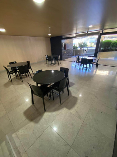 Imagem 3 de 12 de Apartamento Com 3 Suítes Na Jatiúca Por R$1.800.000,00!! - 540