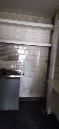 Imagen 3 de 6 de Depto- Pasos Metro Salvador Tres Dormitorios Tres Baños