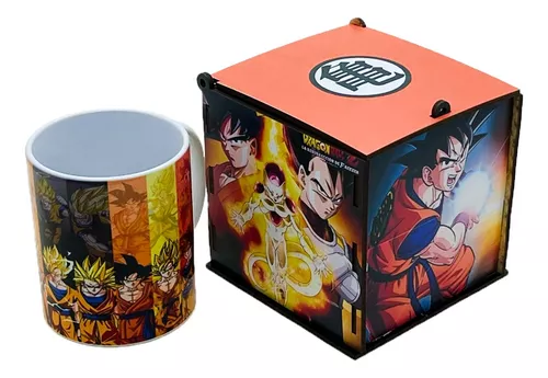 Caneca Mágica Dragon Ball Z - Chichi, Gohan e Goku