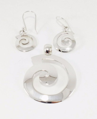 Juego De Aretes Con Dije En Forma De Caracol De Plata