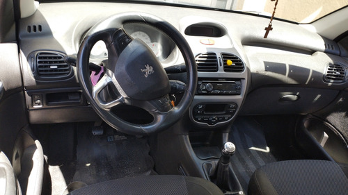 Peugeot 206 1.6 Xs Premium