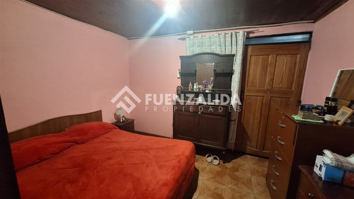 Casa En Venta De 5 Dorm. En Estación Central, Ymg