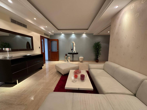 Rafael R. Vende Apartamento La Trialeña Planta 100%. 290519