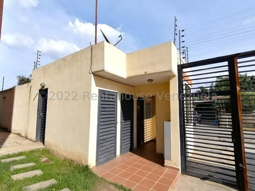 Imagen 23 de 30 de Apartamento En Venta En Cabudare Estado Lara. Centrico Y Zona Muy Tranquila. Cod # 22-27497 Para Mayor Informacion Comunicate Conmigo! 412-1498654 Profesional Inmobiliario Katty Vasquez Rentahouse Rah
