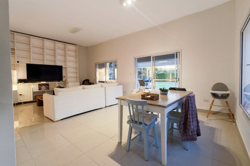 Casa Country San Carlos, Sector San Eduardo, 3 Dorm. Con Dependencia Parrilla Pileta