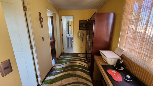 Casa En Venta De 3 Dorm. En Puente Alto