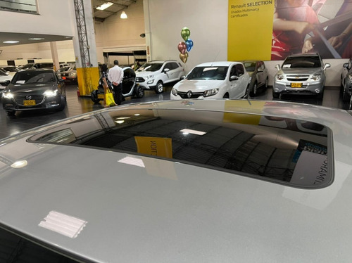 Kia Rio Zenith Automatica 4x2 Gasolina