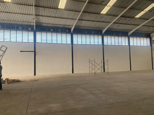 Imagen 10 de 11 de Galpón En Alquiler Zona Industrial Valencia / En Buenas Manos