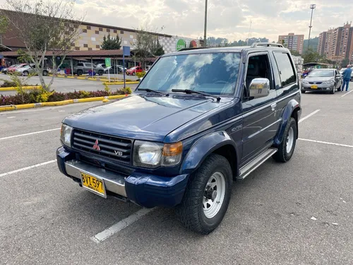 Mitsubishi Montero 3.0 V13