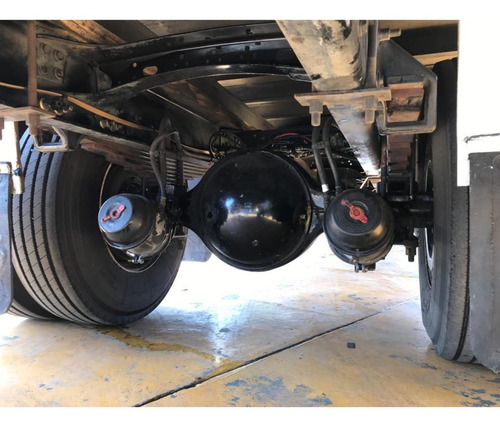 Imagen 10 de 12 de Freightliner M2 106