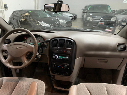 Chrysler Caravan 3.3 Se V6 At