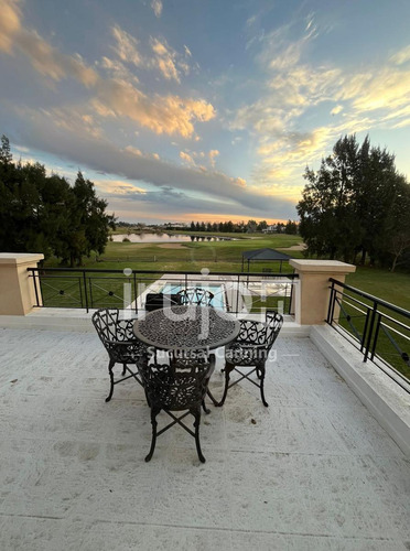 Hermosa Casa En Venta En San Eliseo Golf & Country - San Vicente