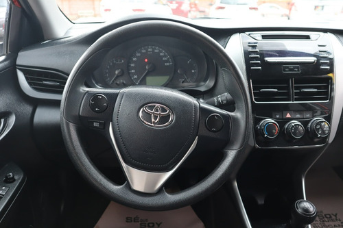Imagen 8 de 15 de Toyota Yaris Core Tm 2020