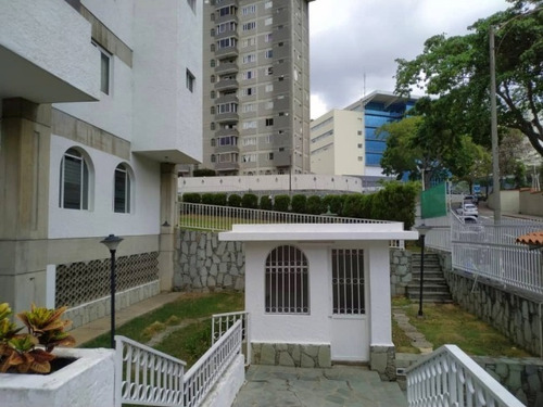 Venta - Apartamento - Urb. Santa Paula
