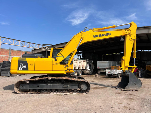 Excavadora, Marca: Komatsu, Año: 2011, Modelo: Pc200lc-8