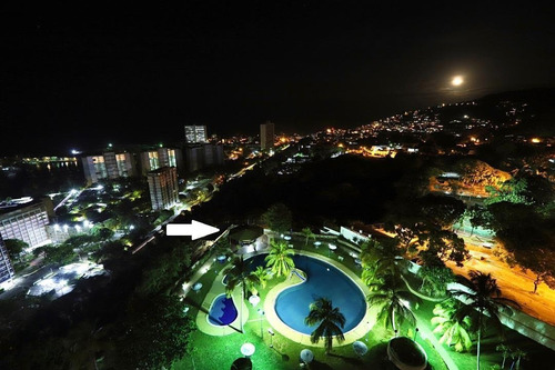Imagen 24 de 26 de Alquiler Vacacional En La Guaira Naiguata Frente Al Club Puerto Azul Espectacular Para Vacacionar Roca Inmobliaria 04142702372