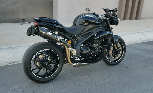 Imagen 11 de 13 de Triumph Speed Triple R Edición 94