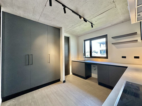 Penthouse Moderno: Club De Polo