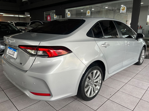 Toyota Corolla XEi 2.0 Flex 16V Aut.