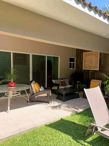 Comoda Casa En Fracc Vigilancia Cerca Del Camino Real Sumiya