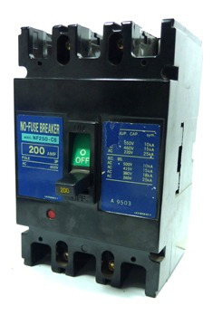 Breaker Industrial Trifasico 3x125a 660v