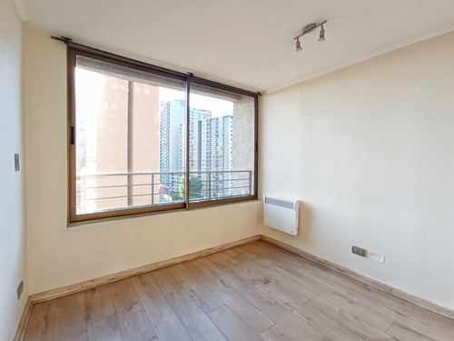 Edificio Radal (1 Est. 1 Bod.) Vista Poniente Piso 10