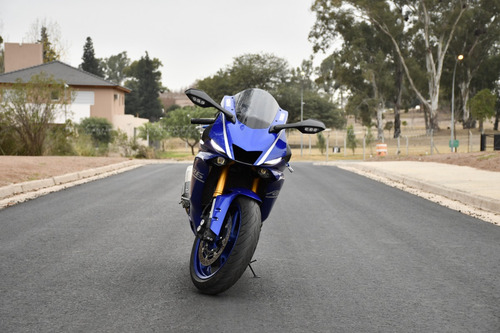 Yamaha R6 - 2018