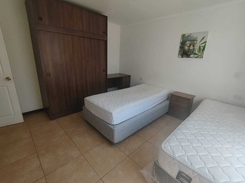 Se Arrienda Casa En Avenida La Paz (65833)