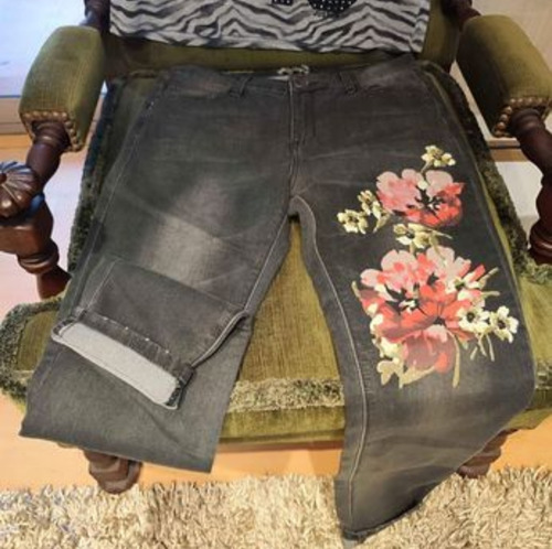 Pantalón Jean Gris Alycrado Talle 42 Sin Uso 