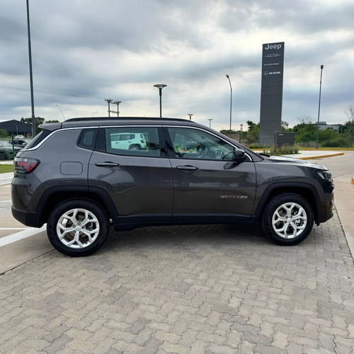 Jeep Compass 1.3 Sport At6