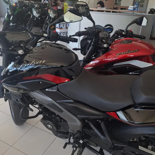 Pulsar Ns 200 Fi 2025