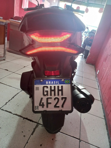Imagem 13 de 15 de Honda Pcx 150 Dlx 2021 Com Apenas 4196km Super Nova