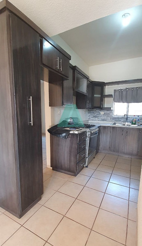 Imagen 4 de 21 de Oportunidad De Casa En Fracc. Romance Jonmo