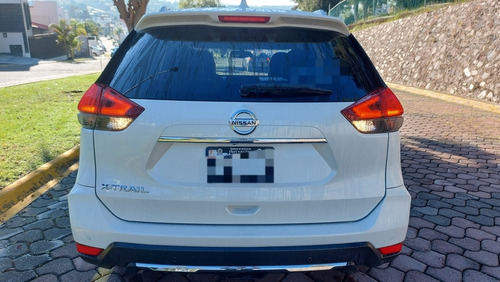 Imagen 4 de 15 de Nissan Xtrail Exclusive 2 Row 2018
