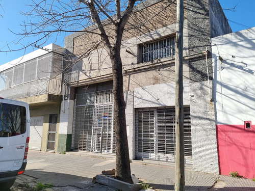 Imagen 1 de 15 de Venta/ Permuta - Galpón 150 M2- Alberdi, Rosario