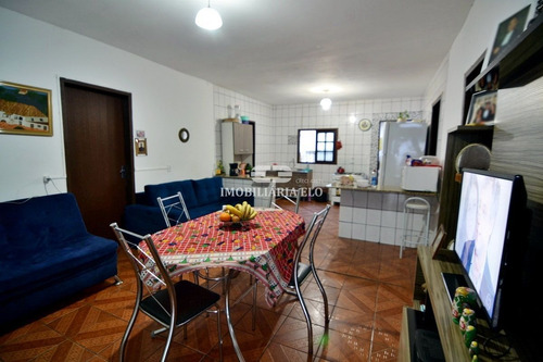 Imagem 10 de 30 de Belíssima Casa Espaçosa Com 04 Dormitórios No Bairro Real Parque! - 4592