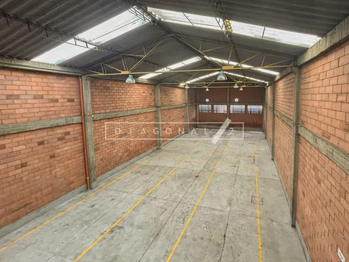 Bodega En Arriendo En Montevideo