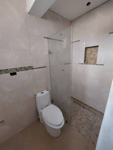 Imagen 22 de 30 de Townhouse En Altos De Monte Alegre, Tazajal, Naguanagua. Vende Crismelia Castillo