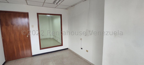 Karen García Vende Una Amplia Y Espaciosa Oficina En El Centro De Barquisimeto, Ideal Para Tu Empresa, Buena Vista Al Manzano, Grandes Espacios.