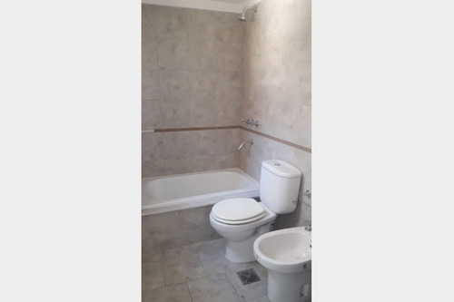 Imagen 9 de 10 de Departamento En Venta En Ramos Mejia
