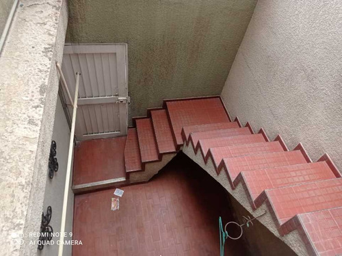 Imagen 19 de 28 de Se Vende Casa Bifamiliar Esquinera En Ciudad Modelo (j.s)