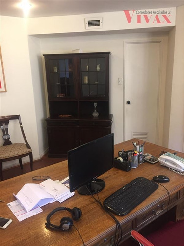 Imagen 2 de 4 de Oficina En Venta En Santiago