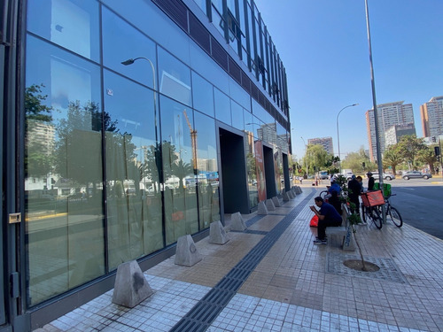 Local 149m2 + Altillo En 1er Piso Nueva Placa Comercial Ñuño