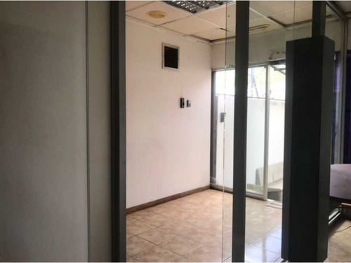 Se Vende Edificio Industrial 1668m2 La Trinidad 8362