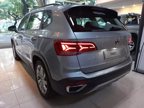 Volkswagen Taos