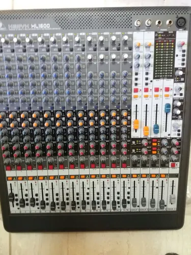 Mesa De Som Behringer 16 Canais Mixer Analógico Xenyx Xl1600